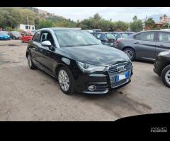 Audi A1 1.6 TDI 105 CV bicolore