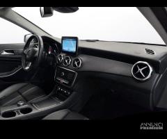 MERCEDES-BENZ GLA 200 d Sport - 10