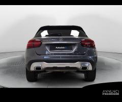 MERCEDES-BENZ GLA 200 d Sport - 19