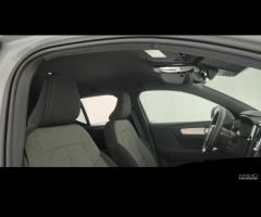 VOLVO XC40 2.0 b3 Core auto - 10