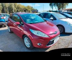 Ford Fiesta 1.4 3 porte Bz.- GPL casa madre Titani