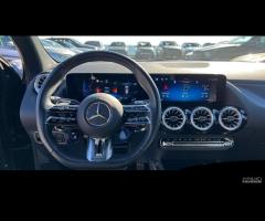 MERCEDES-BENZ GLA AMG 35 AMG Line Premium 4matic a - 7