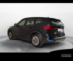 BMW iX1 xDrive30 - 18