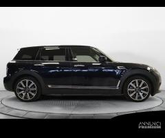 MINI Clubman One Mayfair Edition - 4