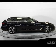 BMW 520 d 48V xDrive Touring Business - 4