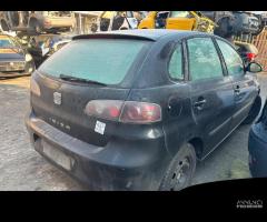 Ricambi Seat Ibiza BXW nera 2008