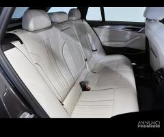 BMW 520 d Touring Luxury - 12