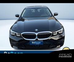 BMW Serie 3 320D XDRIVE BUSINESS ADVANTAGE AUTO - 4