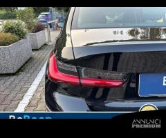 BMW Serie 3 320D XDRIVE BUSINESS ADVANTAGE AUTO - 12