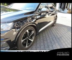 Coppia splitter minigonne per AUDI SQ7 MK2 2016