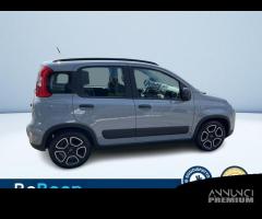 FIAT Panda 1.0 FIREFLY HYBRID CITY LIFE S&S 70CV - 9