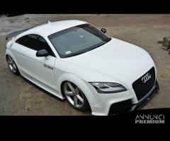 Splitter Spoiler V2 anteriore per Audi TT 8J RS 09