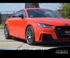 Coppia splitter minigonne per Audi TT Mk3 8S RS 20