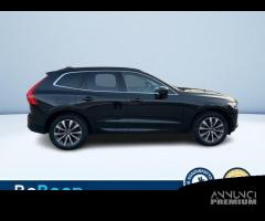 Volvo XC60 2.0 B4 CORE AWD AUTO - 9