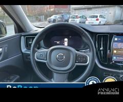 Volvo XC60 2.0 B4 CORE AWD AUTO - 21