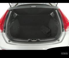 VOLVO V40 2.0 d2 Business - 18