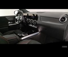 MERCEDES-BENZ B 180 d Premium auto - 10