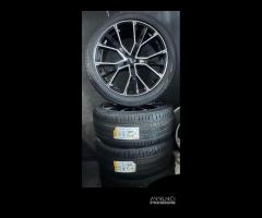 KIT ALL SEASON AUDI Q8 DA 22