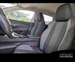 PEUGEOT 3008 BlueHDI 130 EAT8 S/S Business - 5