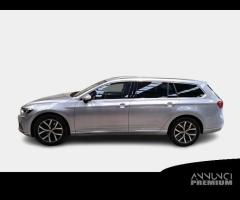 VOLKSWAGEN PASSAT VARIANT 2.0 TDI SCR 147kW 4MOTIO - 2