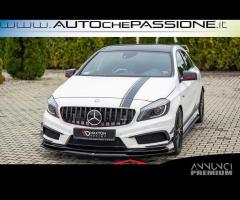 Splitter Spoiler anteriore V1 per Mercedes A45 AMG