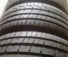 255 35 20 pirelli usati