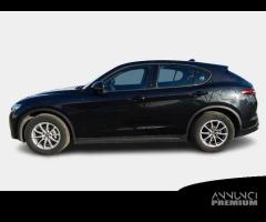 ALFA ROMEO STELVIO 2.2 Turbo Diesel 160CV AT8 RWD - 2