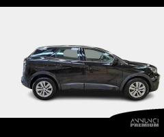 PEUGEOT 3008 BlueHDI 130 EAT8 S/S Business - 1