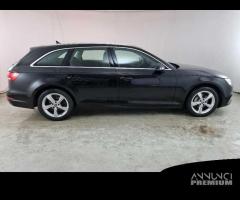 AUDI A4 AVANT 2.0 TDI quattro S tronic 140kW Busin - 1