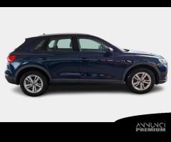 AUDI Q3 35 TDI S tronic Business - 1