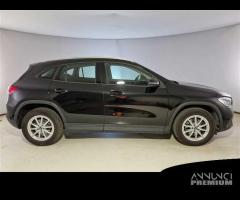 MERCEDES-BENZ GLA 180 d Automatic Business Extra - 1