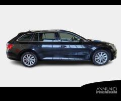 SKODA SUPERB WAGON 1.6 TDI 88KW EXECUTIVE DSG - 1