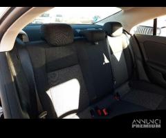 MERCEDES-BENZ CLA 180 Automatic Executive 4 PORTE - 6