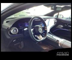 Mercedes-Benz EQS Mercedes-AMG 53 4MATIC+ - - 12