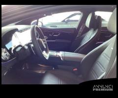 Mercedes-Benz EQS Mercedes-AMG 53 4MATIC+ - - 13