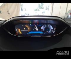 PEUGEOT 3008 BlueHDI 130 S/S Business