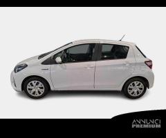 TOYOTA YARIS 1.5 Hybrid Business 5 PORTE