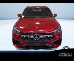 Mercedes-Benz GLA 200 d Automatic AMG Line Ad... - 3