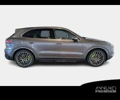 PORSCHE CAYENNE 3.0 V6 E-HYBRID Autom. - 1