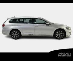 VOLKSWAGEN PASSAT VARIANT 2.0 TDI SCR 140kW Execut