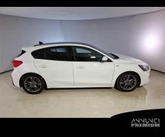 FORD FOCUS 1.5 Ecoblue 120cv ST Line 5 PORTE