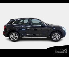 AUDI Q5 35 TDI Business Sport quattro S tronic