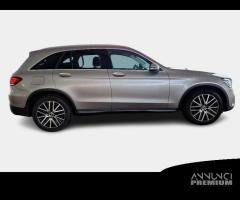 MERCEDES-BENZ GLC 200 d 4Matic Business aut.