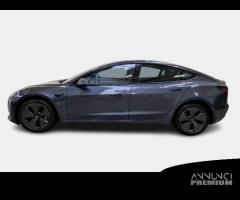 TESLA MODEL 3 75 kWh Long Range Dual Motor AWD 4 P