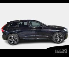 VOLVO XC60 B4 D AWD Geartronic R-Design