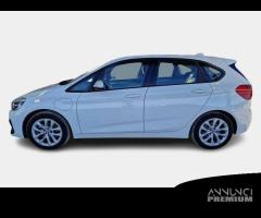 BMW 225 e ACTIVE TOURER iPerformance Business auto