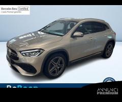 Mercedes-Benz GLA 200 D PREMIUM 4MATIC AUTO