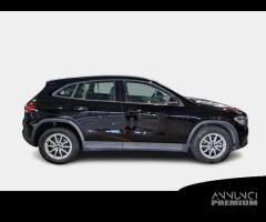 MERCEDES-BENZ GLA 200 d Automatic Business Extra