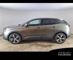 PEUGEOT 3008 BlueHDI 130 EAT8 S/S Business