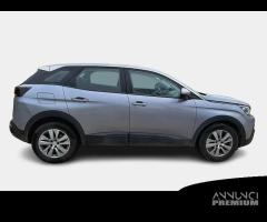 PEUGEOT 3008 BlueHDI 130 EAT8 S/S Business